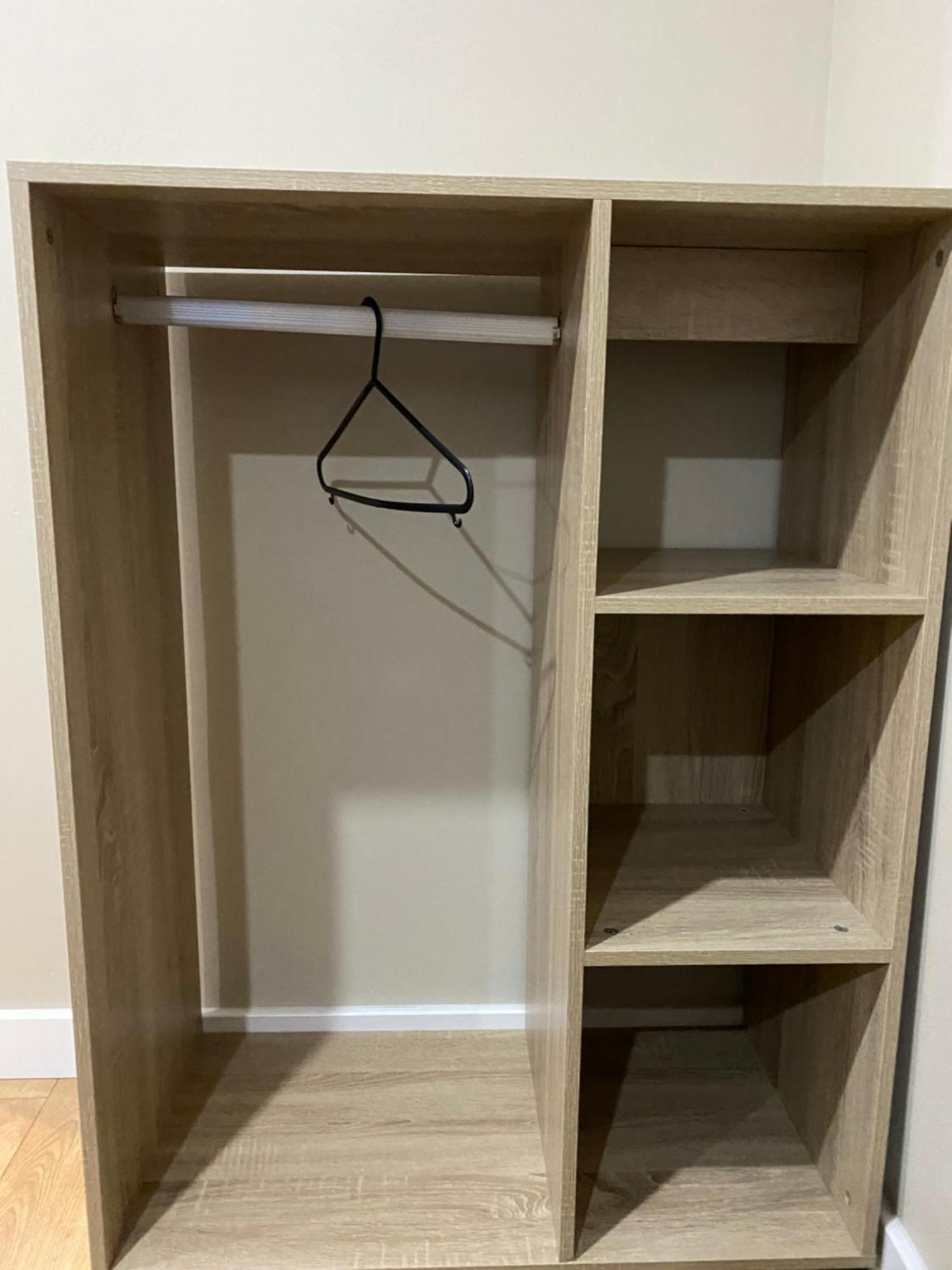 A Spacious Double Bed Studio Stoke-on-Trent Esterno foto